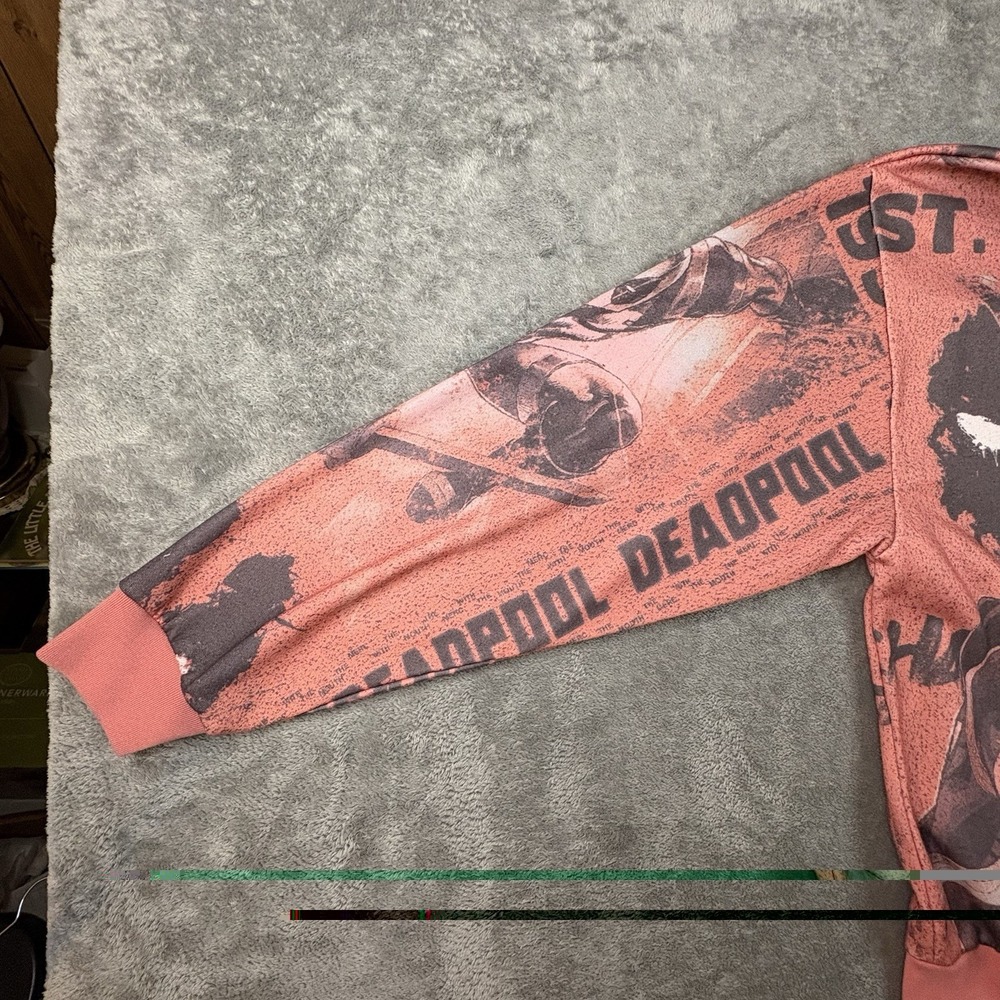 Marvel Men's XL Red Deadpool AOP Pullover Hoodie Comic Graphic SEE DESCRIPTION - Picture 8 of 15